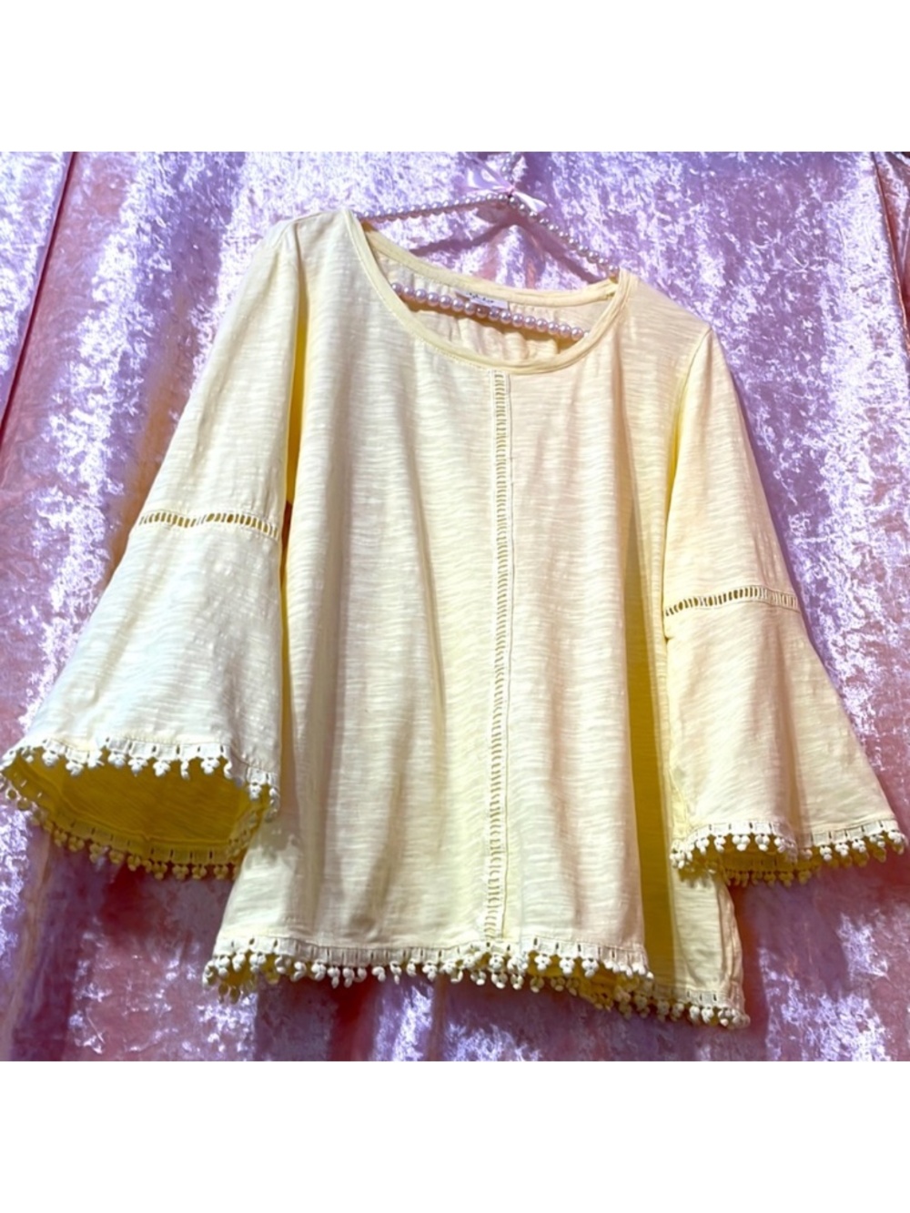 Cotton bell sleeve blouse